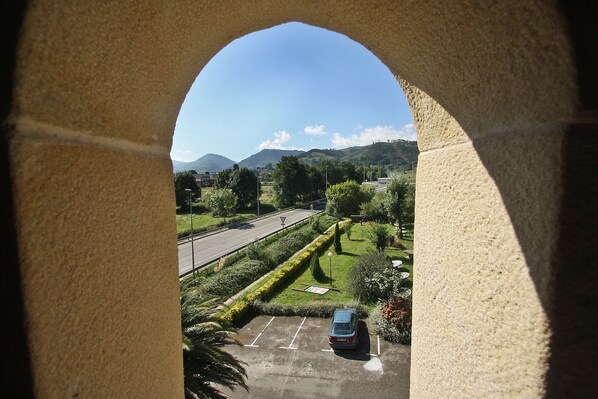 View from property - Posada Medieval el Manjon (Los Corrales de Buelna)