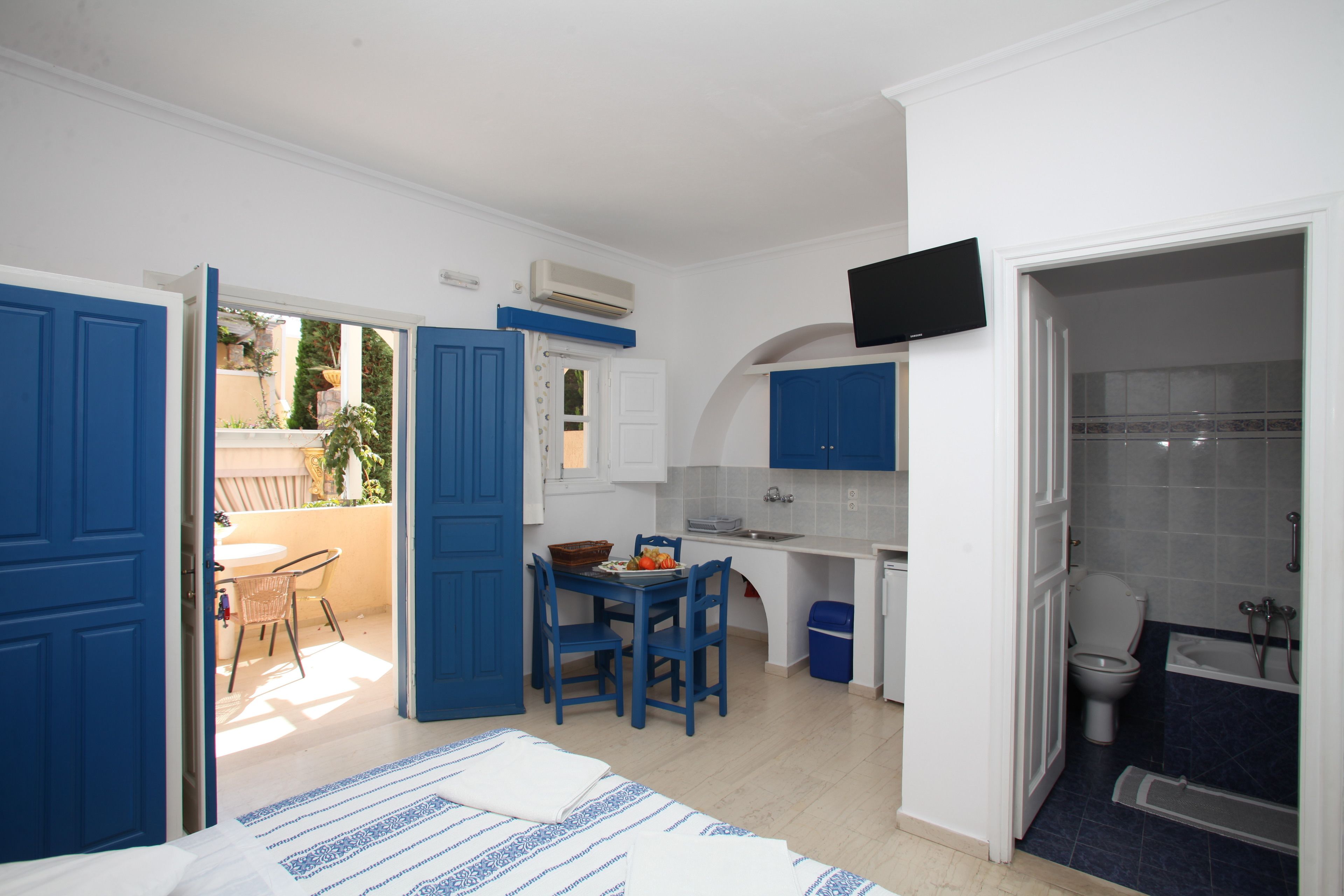 Photo - Dioskouri Art Villas