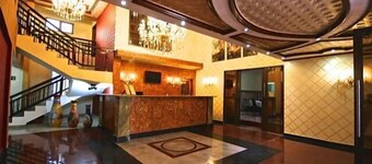 ビッグ ファイブ ホテル