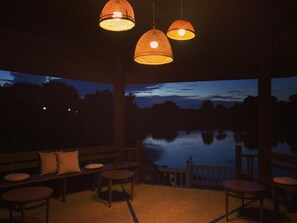 Breakfast, lunch and dinner served - Korat Resort Hotel (Chok Chai)