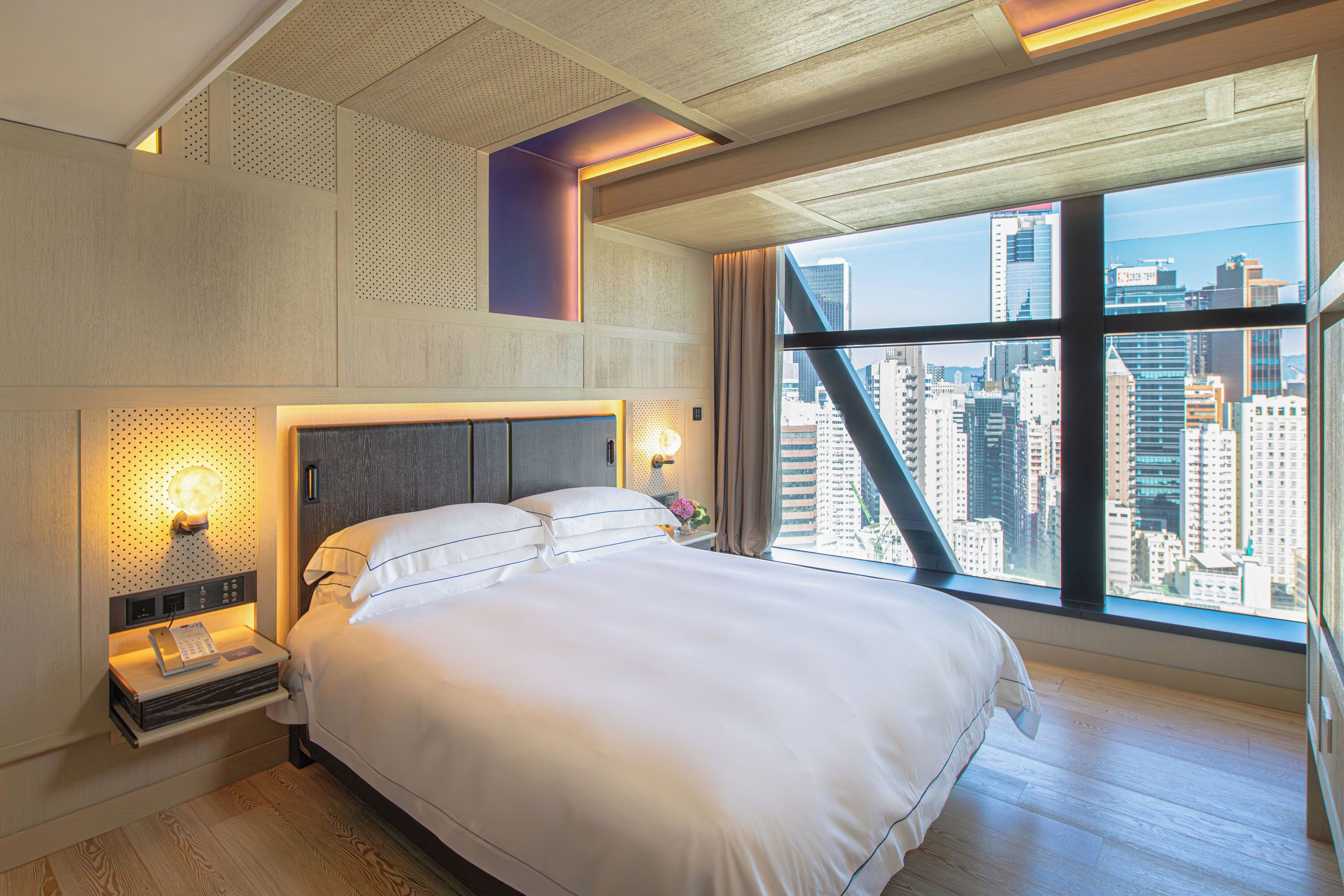 Photo - The Emperor Hotel