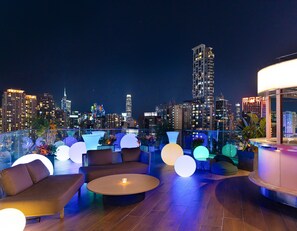 Bar (en la propiedad)