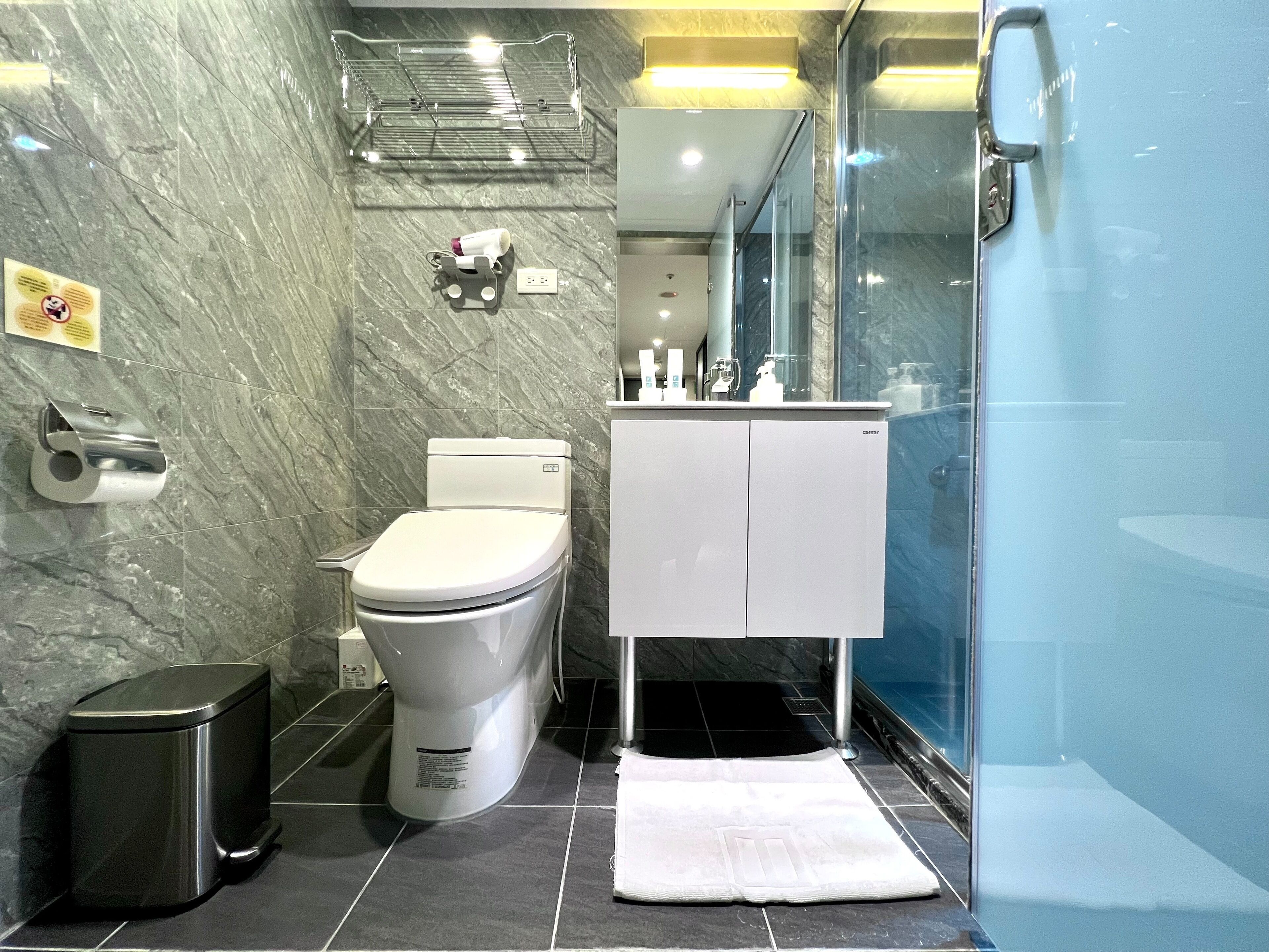 run of house | bathroom | shower, hair dryer, slippers, bidet