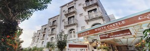 Exterior -   White Castle  (Boutique Apartment Hotel) (Bengaluru)