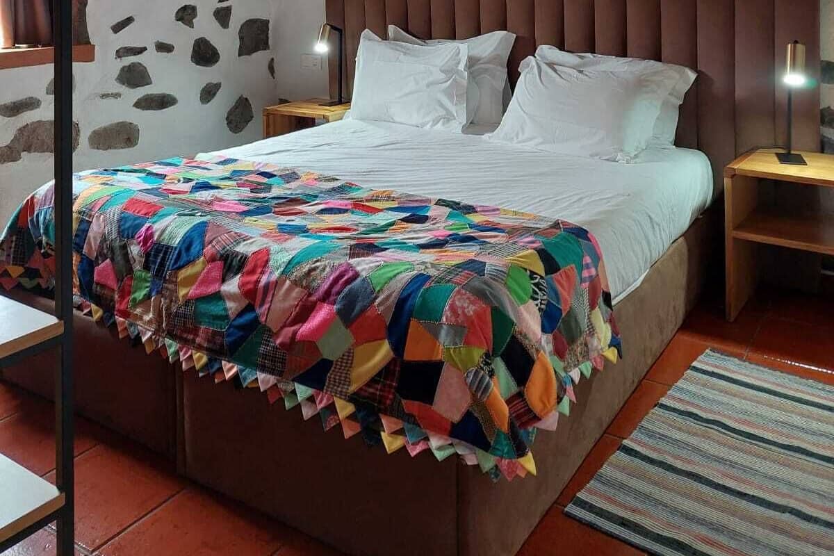 Traditional House, 2 Bedrooms, 2 Bathrooms | Individually decorated, individually furnished, blackout drapes