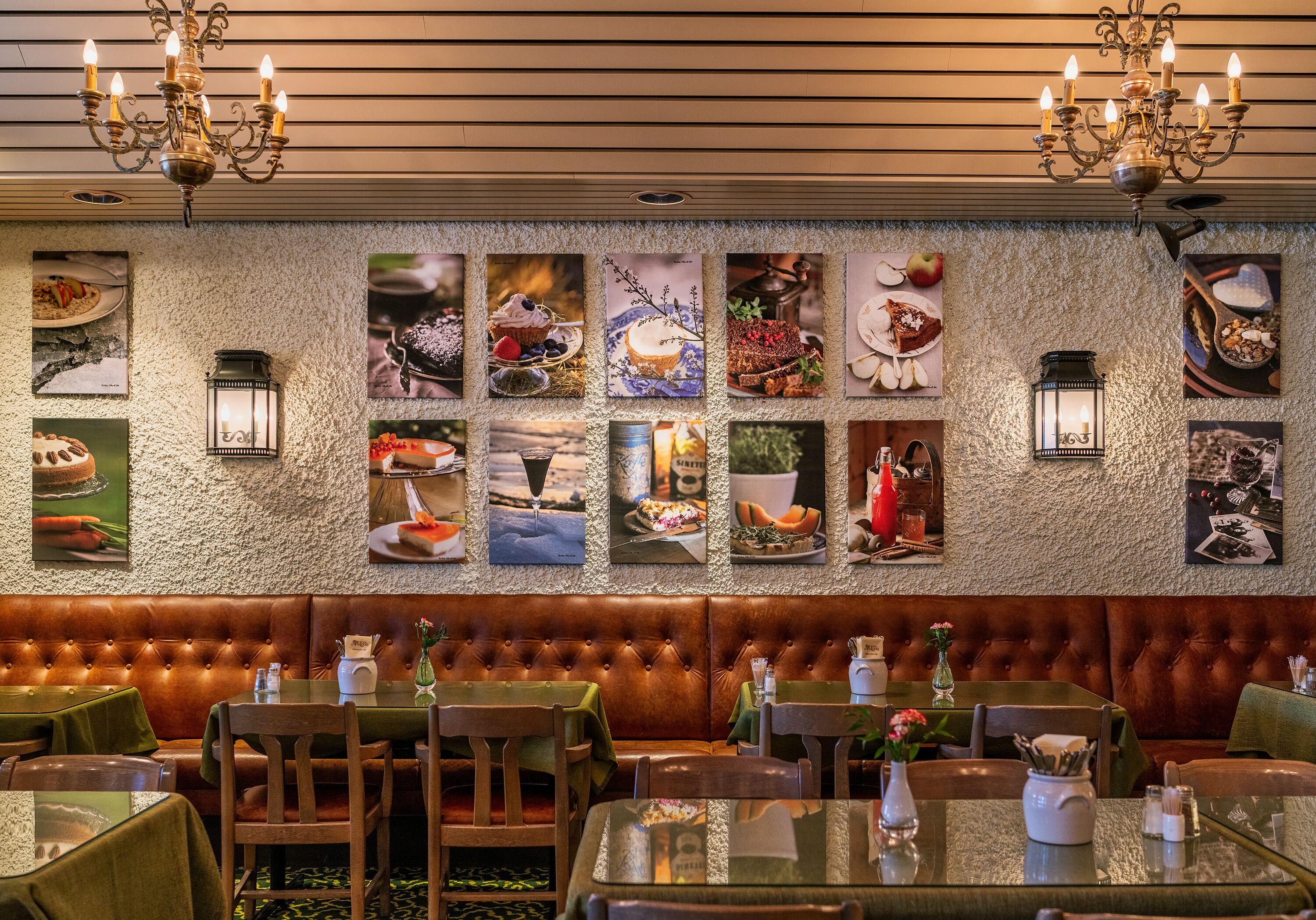 Lunch and dinner served, local and international cuisine