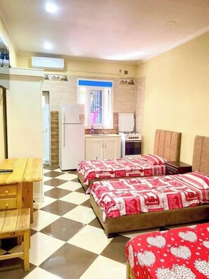 Premium bedding, iron/ironing board, free WiFi, bed sheets - Résidence El Schems (Algiers)