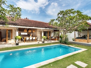 Outdoor pool - Villa Crystal (Seminyak)