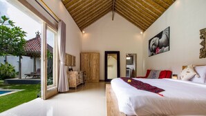 Unclassified image, 3 of 69, button - Villa Crystal (Seminyak)