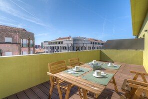 Apartment, 1 Bedroom, Balcony (Double or Twin Bed) | Balcony