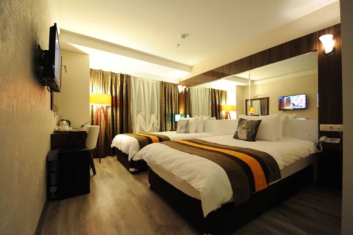 Minibar, in-room safe, desk, soundproofing