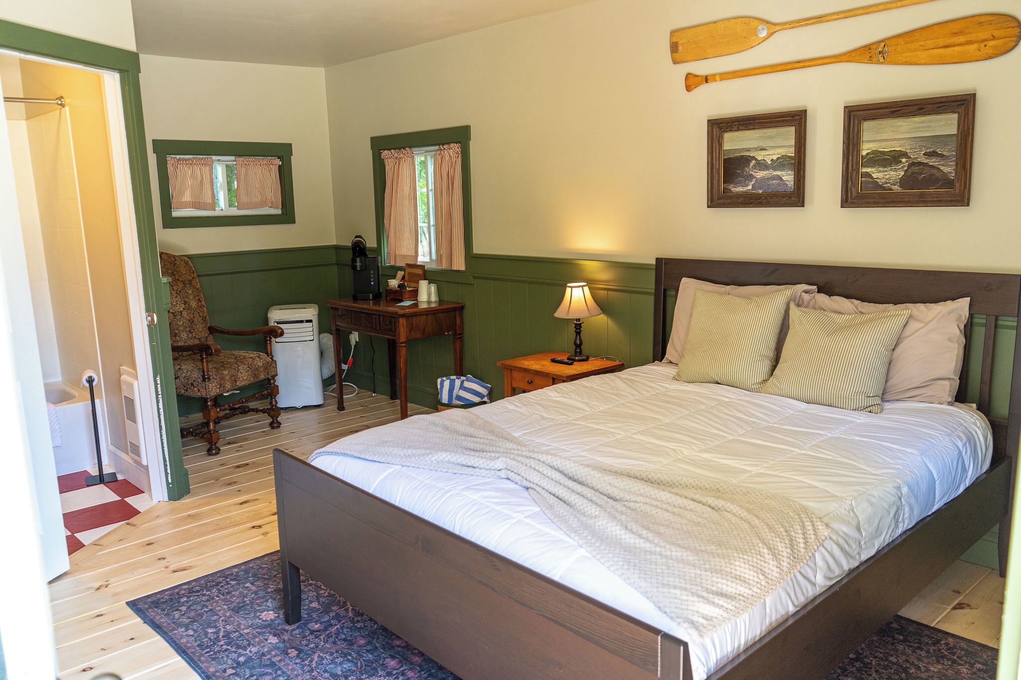 Standaard huisje, 1 queensize bed, uitzicht op tuin | Luxe beddengoed, pillowtop-bedden, individueel gemeubileerd, gratis wifi