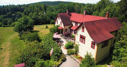 Dominion Hill Country Inn