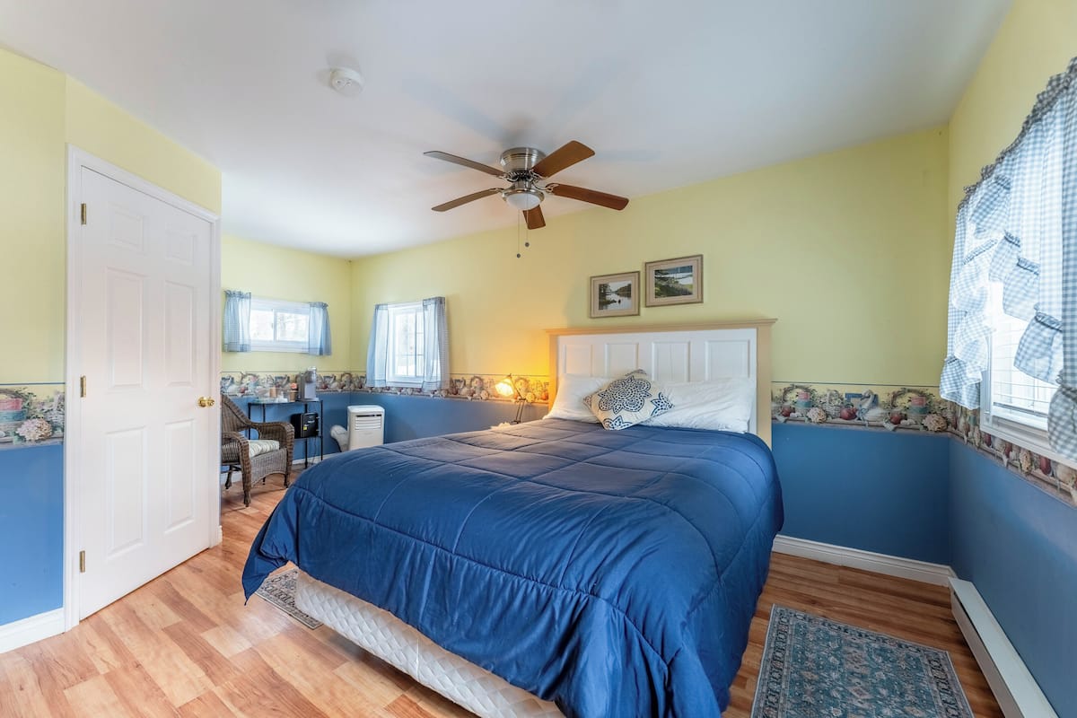 Standard Cabin, 1 Queen Bed, Garden Area