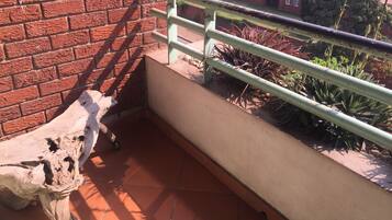 Apartment, 1 Bedroom | Balkoni