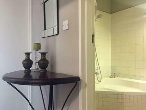 Apartment, 1 Bedroom | Living area - Harare City 1-bed Apartment (Harare)