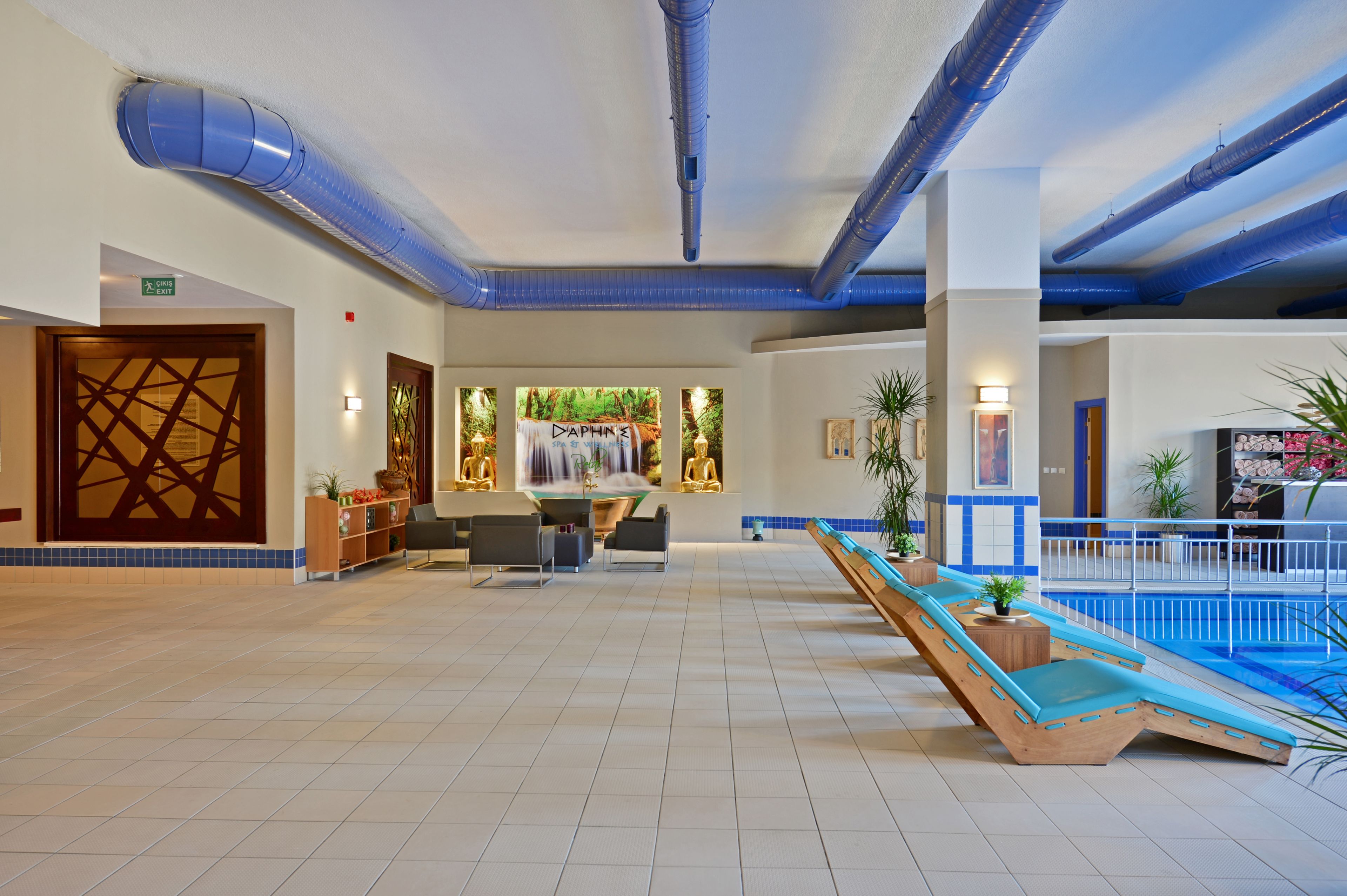 桑拿、土耳其浴、身体护理、5 ???、按 摩服务