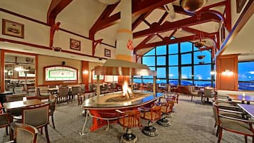 5 bars/lounges, poolside bar