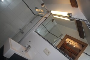 Casa, 4 camere da letto | Bagno | Combinazione doccia/vasca