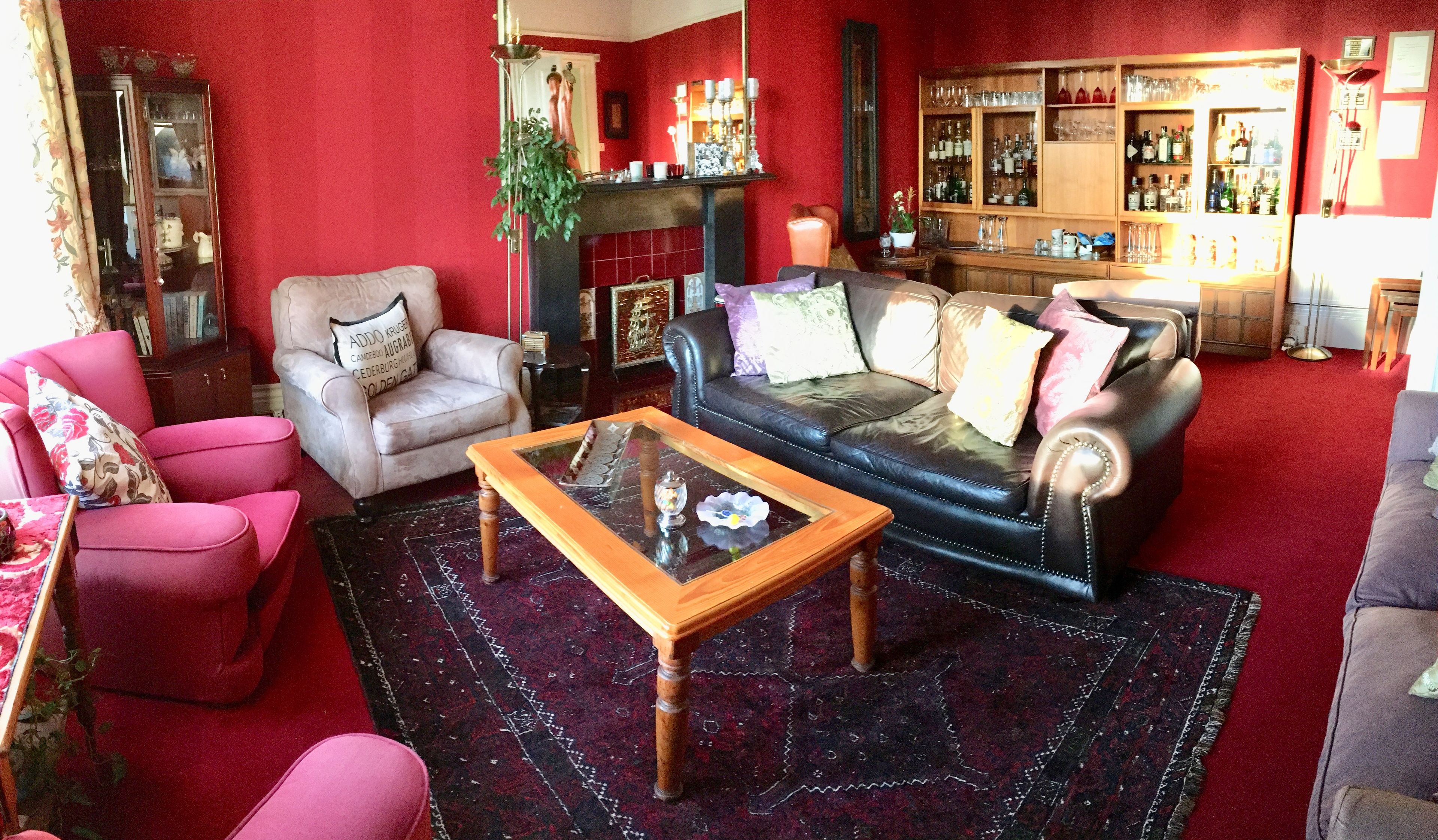 TV de tela plana, DVD player, dock para iPod