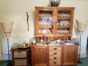 Free daily full breakfast - The Spindrift Guest House (Anstruther)