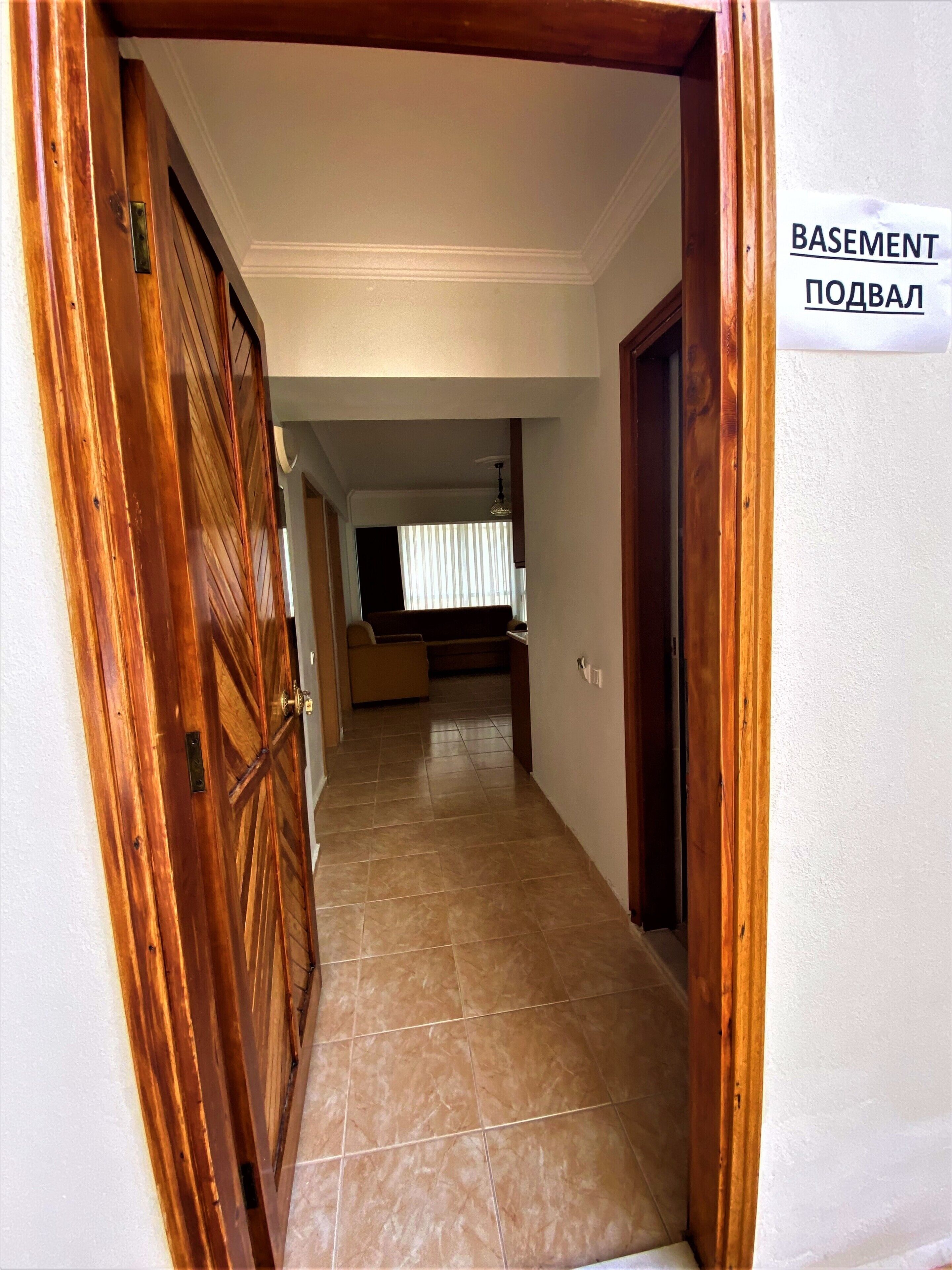 2 bedrooms, desk, soundproofing, free WiFi