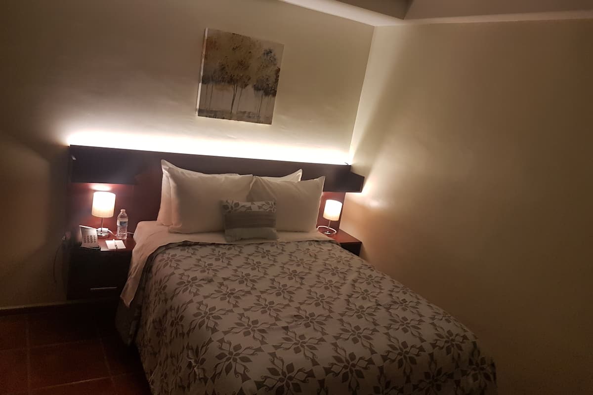單人房, 私人浴室, 地面層 | 1 間臥室、高級寢具、羽絨被、Select Comfort 床墊