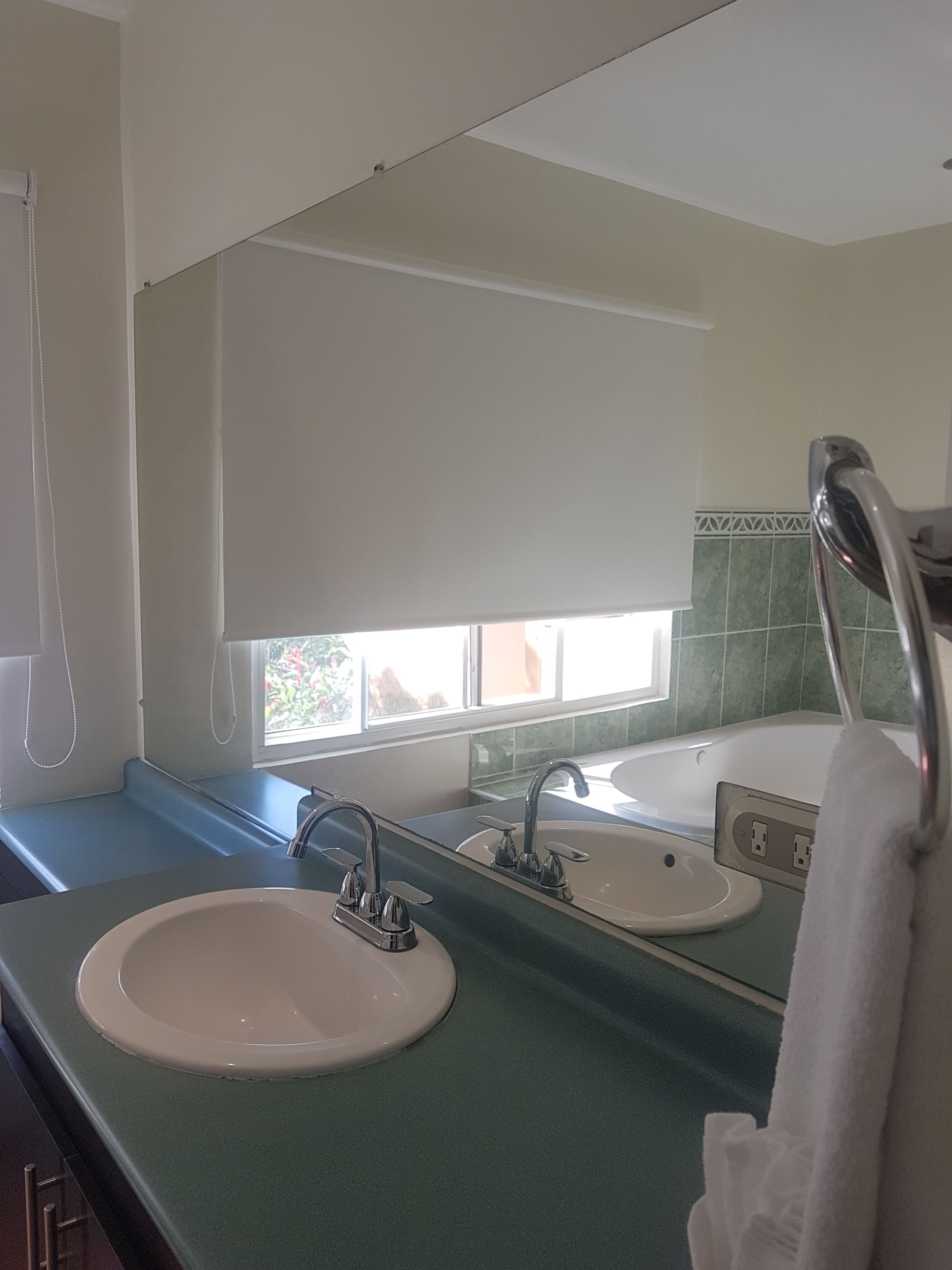 executive room, multiple beds | bathroom sink