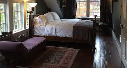 Judson Heath Colonial Inn