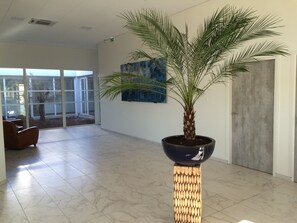 Interior entrance - Estérazur (Le Cannet-des-Maures)