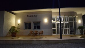 Front of property - evening/night - Estérazur (Le Cannet-des-Maures)