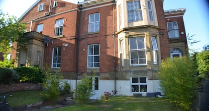 Queens Guesthouse Manchester