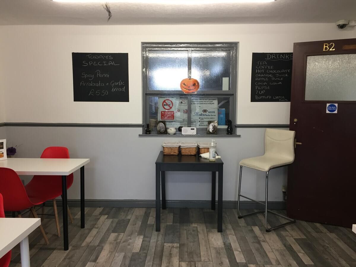 Photo - Queens Guesthouse Manchester