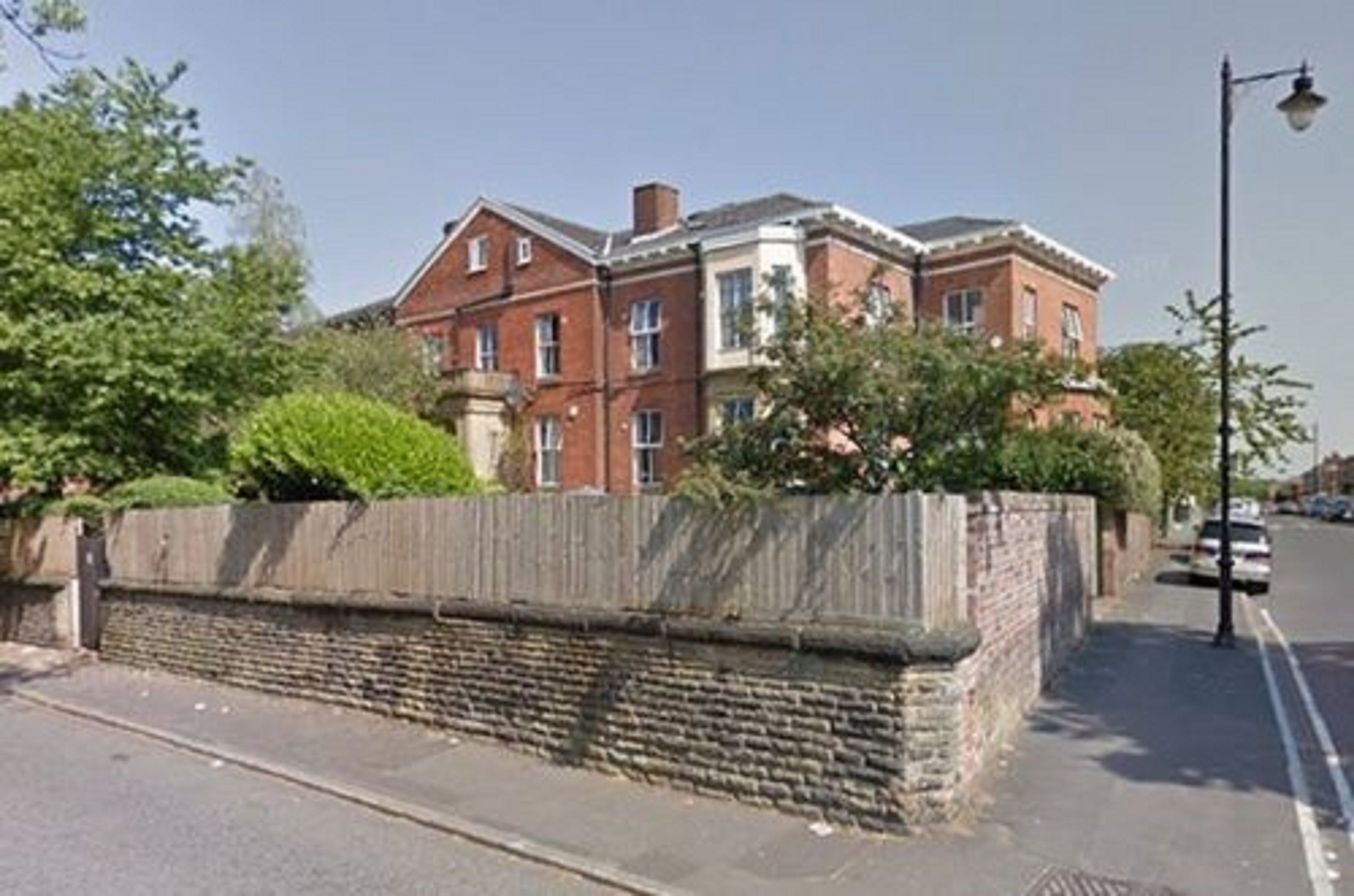 Photo - Queens Guesthouse Manchester