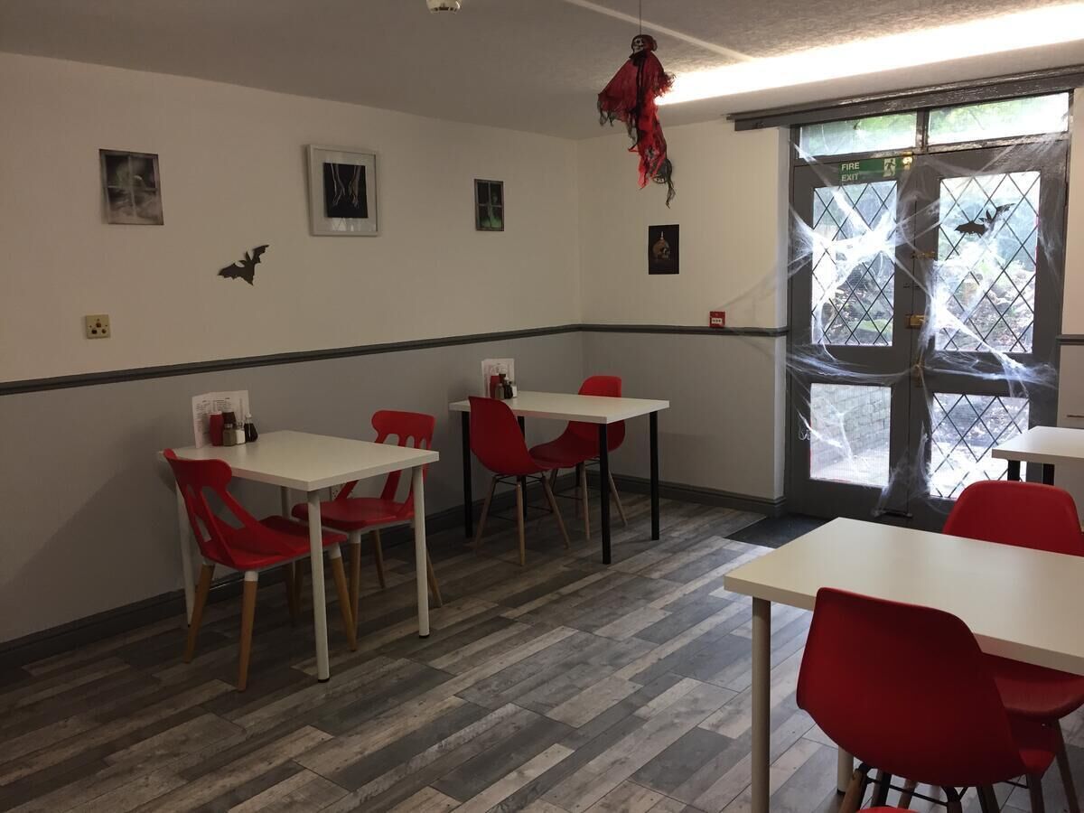 Photo - Queens Guesthouse Manchester