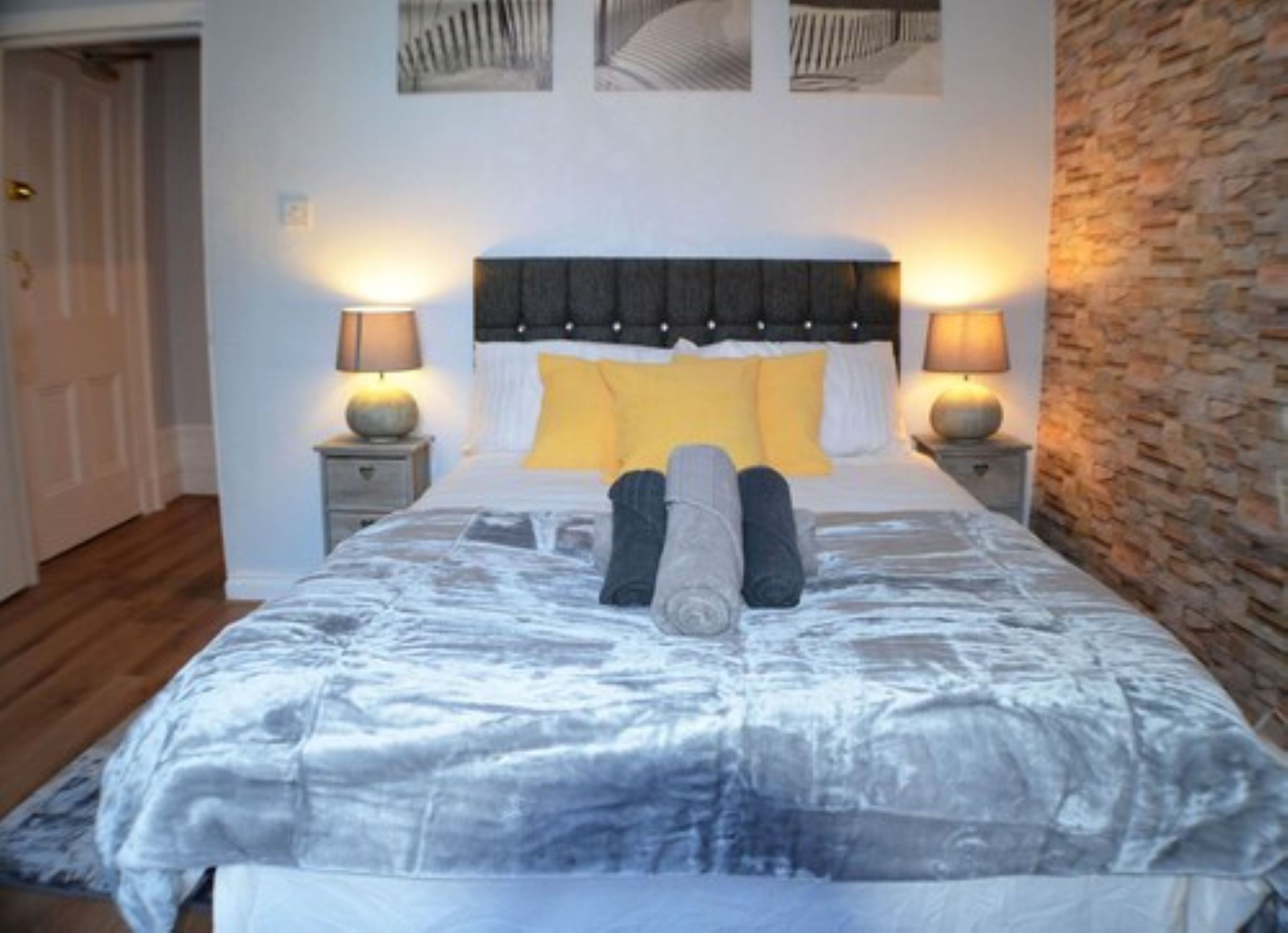 Photo - Queens Guesthouse Manchester