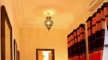 Chambre Double Classique | Coin séjour