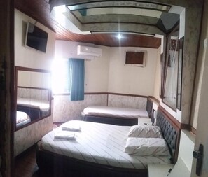 Habitación triple | Wifi gratis y ropa de cama