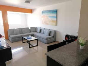 Economy-Apartment, 1 Schlafzimmer, eigenes Bad | Bügeleisen/Bügelbrett, kostenloses WLAN