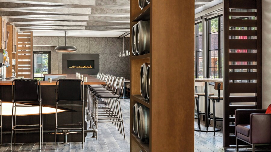 Delta Hotels by Marriott Burlington