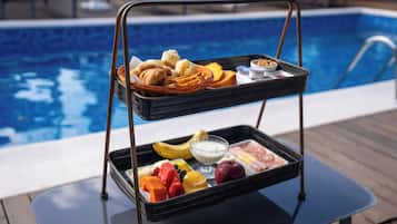 Tägliches inbegriffenes nach Wunsch zubereitetes Frühstück