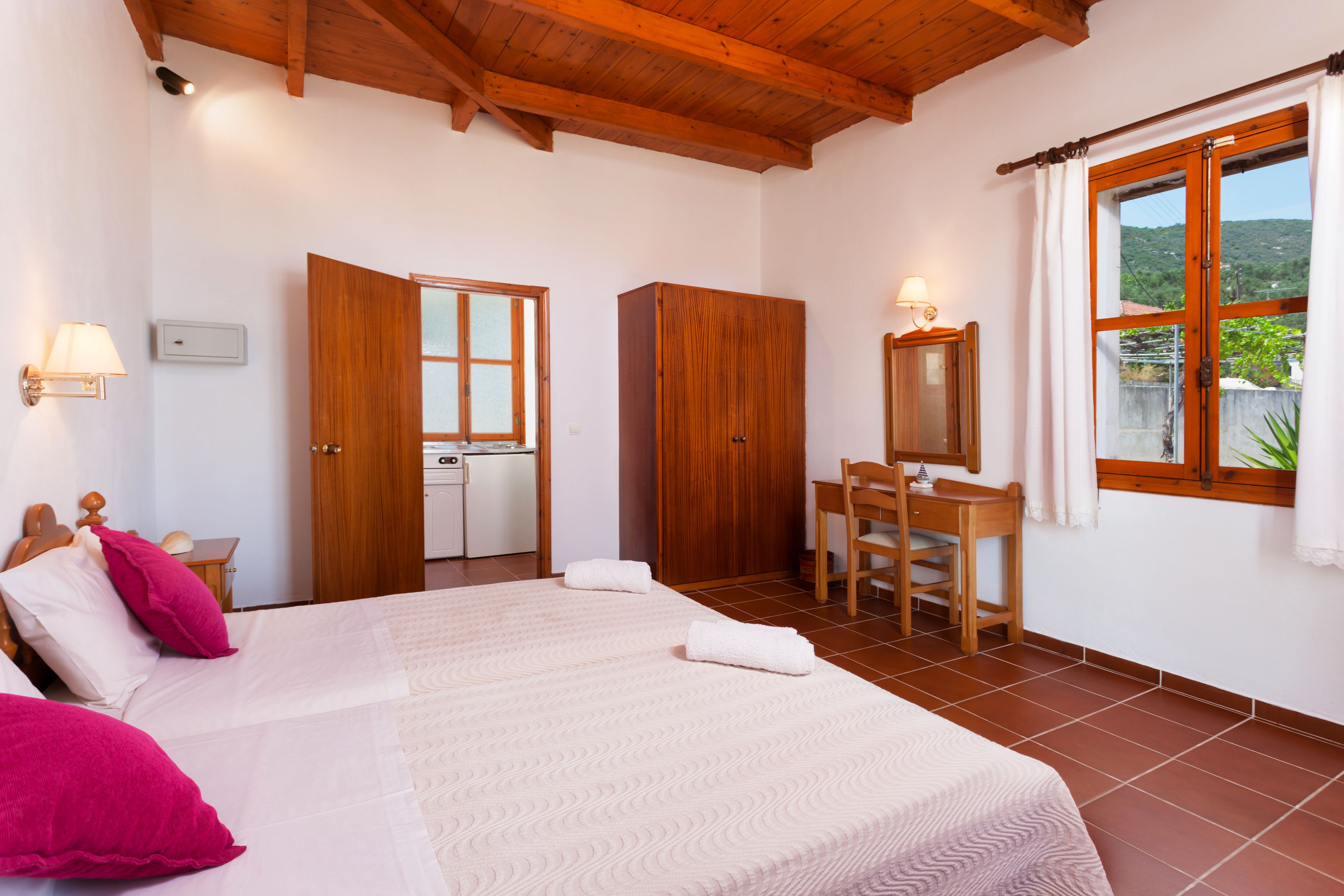 deluxe duplex | living area