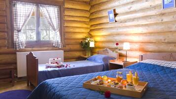 1 bedroom, desk, soundproofing, iron/ironing board