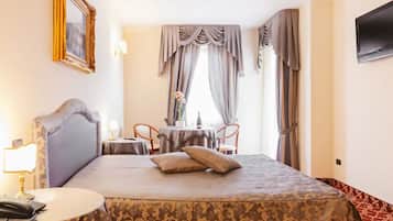 Muebles diferentes, cunas, wifi gratis y ropa de cama