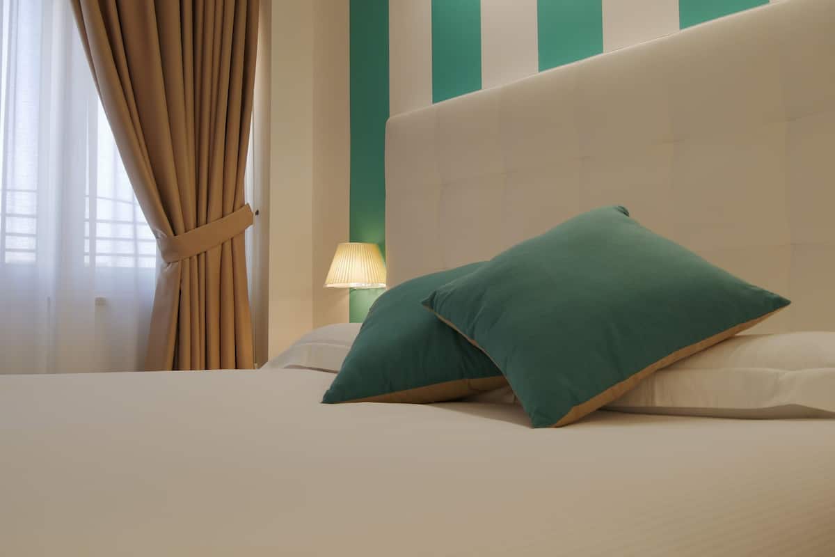 Standard Double or Twin Room | Memory foam beds, minibar, in-room safe, desk