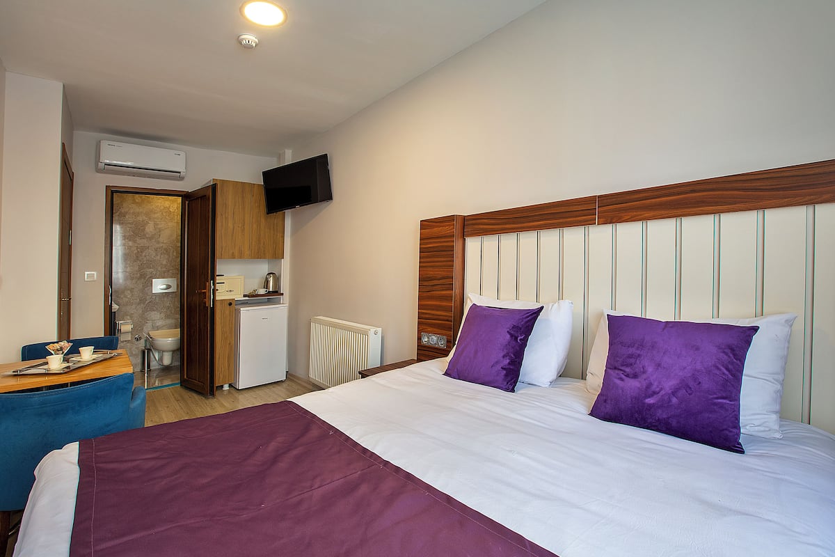 Standard Double Room | Reception