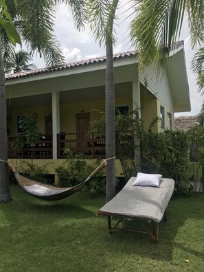 Televisión de pantalla plana