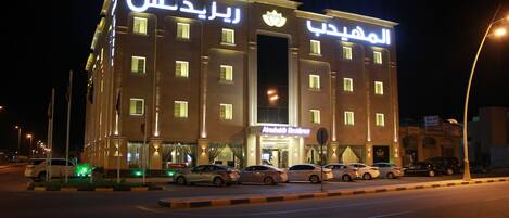 Front of property – evening/night