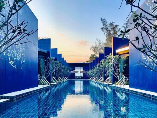 Sea & Sea Villa Resort Sangaroon