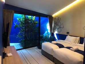 Honeymoon Room | In-room safe, blackout drapes, soundproofing, free WiFi - Sea & Sea Villa Resort Sangaroon (Thap Sakae)